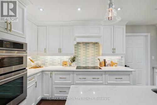 16 Duke Street, Whitby, ON - Indoor Photo Showing Kitchen