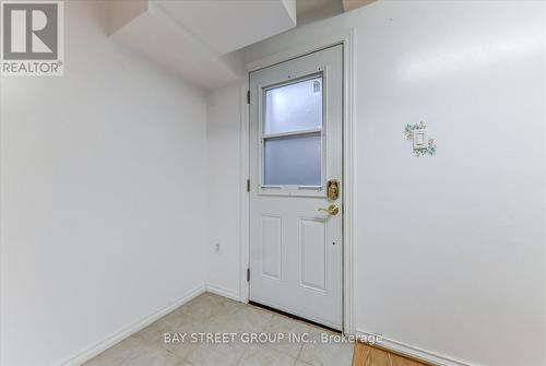 21 Debonair Drive, Richmond Hill, ON - Indoor Photo Showing Other Room