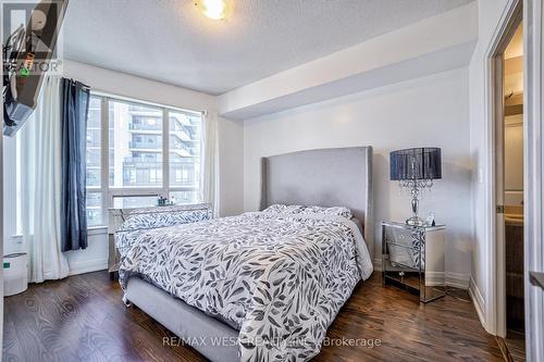 #2232 - 7161 Yonge Street, Markham, ON - Indoor Photo Showing Bedroom