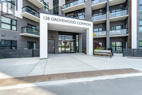 131 - 128 Grovewood Common, Oakville, ON - Outdoor With Facade