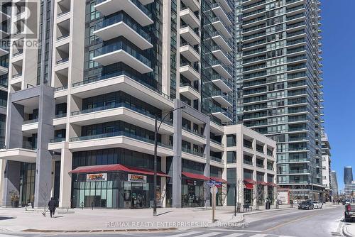 2919 - 4055 Parkside Village Drive, Mississauga, ON - Outdoor