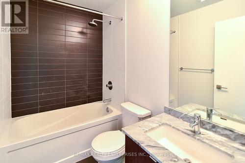 2919 - 4055 Parkside Village Drive, Mississauga, ON - Indoor Photo Showing Bathroom