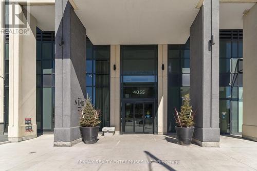 2919 - 4055 Parkside Village Drive, Mississauga, ON - Outdoor