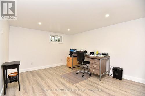 141 Reid Avenue S, Hamilton, ON - Indoor Photo Showing Office