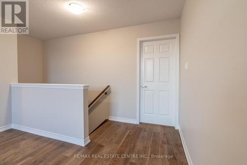 37 Blue Oak Street, Kitchener, ON - Indoor Photo Showing Other Room