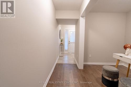 37 Blue Oak Street, Kitchener, ON - Indoor Photo Showing Other Room