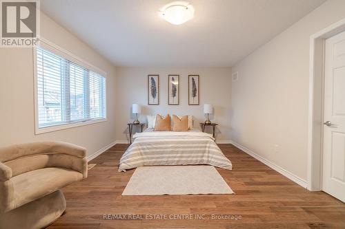 37 Blue Oak Street, Kitchener, ON - Indoor Photo Showing Bedroom