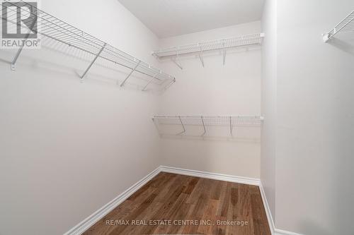 37 Blue Oak Street, Kitchener, ON - Indoor With Storage