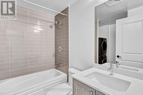 337 - 2343 Khalsa Gate, Oakville, ON - Indoor Photo Showing Bathroom