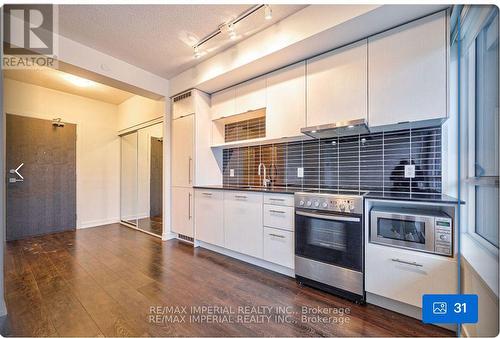 2404 - 365 Church Street, Toronto, ON - Indoor Photo Showing Kitchen With Upgraded Kitchen