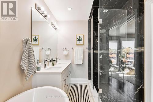 220 Aylesworth Avenue, Toronto, ON - Indoor Photo Showing Bathroom