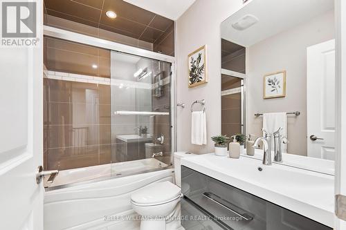 220 Aylesworth Avenue, Toronto, ON - Indoor Photo Showing Bathroom