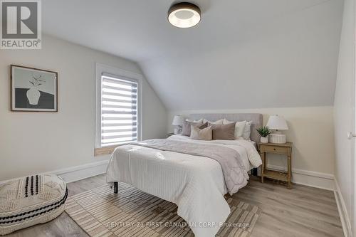 84 Ross Street, St. Thomas, ON - Indoor Photo Showing Bedroom