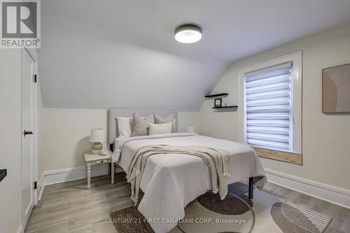 84 Ross Street, St. Thomas, ON - Indoor Photo Showing Bedroom