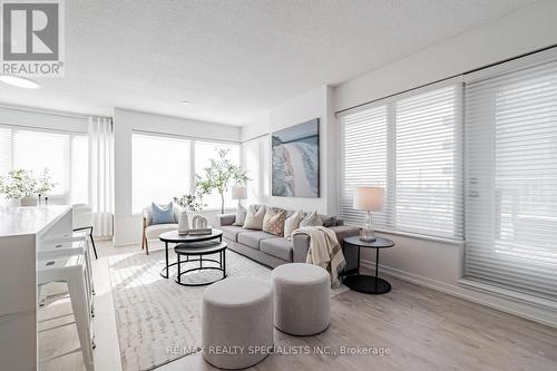 505 - 59 East Liberty Street, Toronto, ON - Indoor Photo Showing Living Room