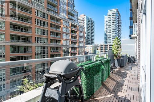 505 - 59 East Liberty Street, Toronto, ON - Outdoor With Balcony With Facade