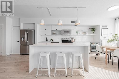 505 - 59 East Liberty Street, Toronto, ON - Indoor Photo Showing Kitchen