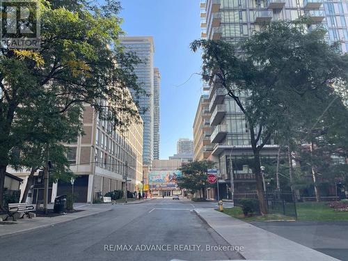 1408 - 75 St Nicholas Street, Toronto, ON - Outdoor With Balcony