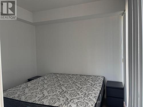 1408 - 75 St Nicholas Street, Toronto, ON - Indoor Photo Showing Bedroom