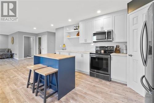 4182 Bisseltown Road, Brockville, ON - Indoor Photo Showing Kitchen