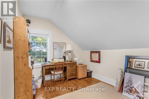 2745 Cassburn Road, Champlain (614 - Champlain Twp), ON - Indoor Photo Showing Bedroom