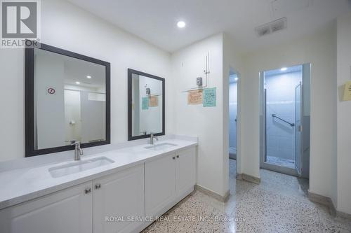 1008 - 10 Parkway Forest Drive, Toronto (Henry Farm), ON - Indoor Photo Showing Bathroom