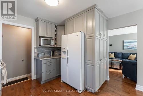 116 Hawthorne Road, London, ON - Indoor Photo Showing Kitchen