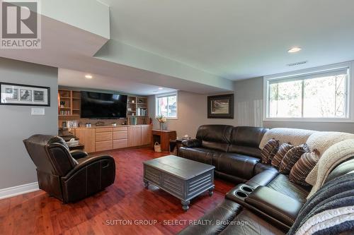 116 Hawthorne Road, London, ON - Indoor Photo Showing Living Room