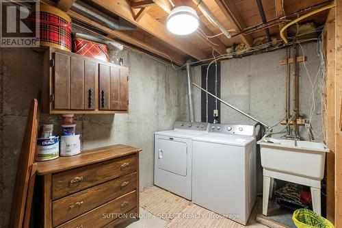 116 Hawthorne Road, London, ON - Indoor Photo Showing Laundry Room