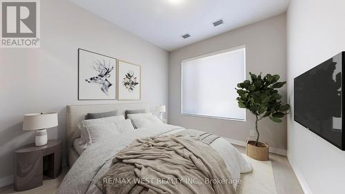 402 - 3285 Carding Mill Trail, Oakville, ON - Indoor Photo Showing Bedroom