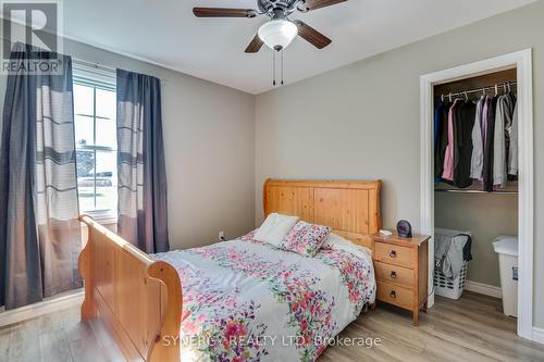 2760 Napperton Drive, Adelaide Metcalfe, ON - Indoor Photo Showing Bedroom