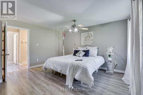 2760 Napperton Drive, Adelaide Metcalfe, ON - Indoor Photo Showing Bedroom