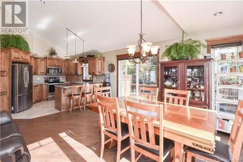 102 Mazerolle Street, Shippagan, NB - Indoor Photo Showing Dining Room