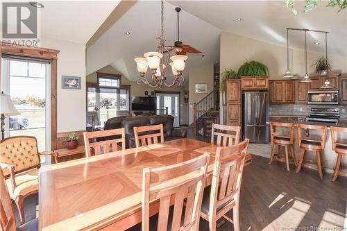 102 Mazerolle Street, Shippagan, NB - Indoor Photo Showing Dining Room