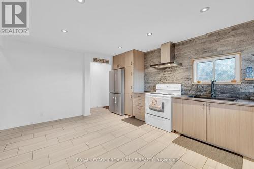 182 Henry Street, Stirling-Rawdon, ON - Indoor Photo Showing Kitchen