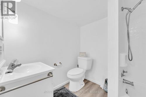 182 Henry Street, Stirling-Rawdon, ON - Indoor Photo Showing Bathroom