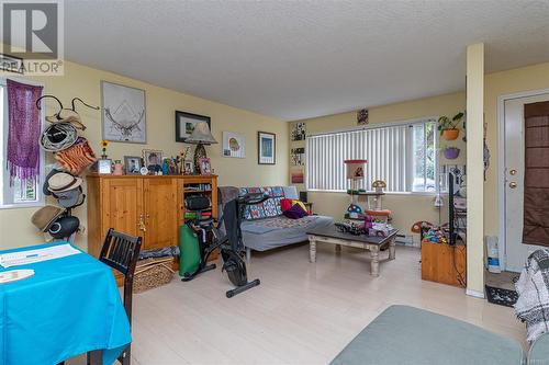 301 2525 Dingwall St, Duncan, BC - Indoor