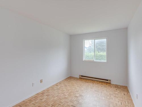 Chambre Ã  coucher principale - 1532 Rue Taillefer, Laval (Sainte-Rose), QC - Indoor Photo Showing Other Room