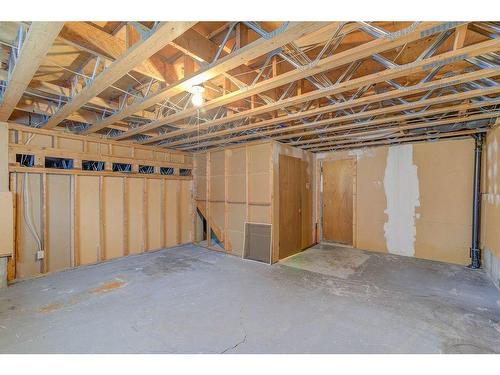 Atelier - 1532 Rue Taillefer, Laval (Sainte-Rose), QC - Indoor Photo Showing Basement