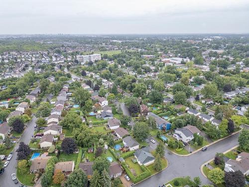 Photo aÃ©rienne - 1532 Rue Taillefer, Laval (Sainte-Rose), QC - Outdoor With View