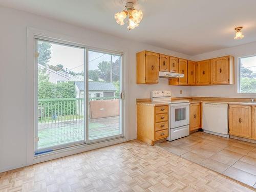 Salle Ã  manger - 1532 Rue Taillefer, Laval (Sainte-Rose), QC - Indoor Photo Showing Kitchen