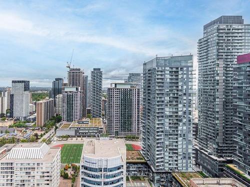 2605-33 Helendale Ave, Toronto, ON - Outdoor With Facade