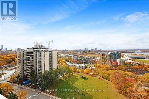 1204 - 428 Sparks Street, Ottawa, ON - Outdoor With View