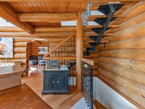 Staircase - 3544 Ch. Du Lac-Legault, Sainte-Lucie-Des-Laurentides, QC - Indoor Photo Showing Other Room