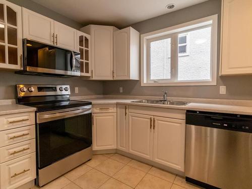 3 Matheson Street N, Kenora, ON - Indoor Photo Showing Kitchen With Double Sink