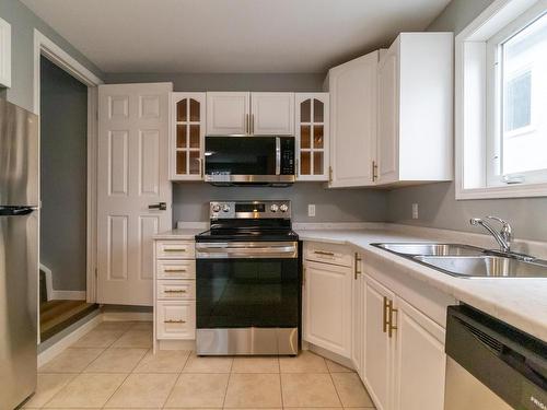 3 Matheson Street N, Kenora, ON - Indoor Photo Showing Kitchen With Double Sink