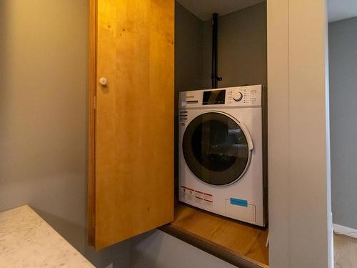 3 Matheson Street N, Kenora, ON - Indoor Photo Showing Laundry Room