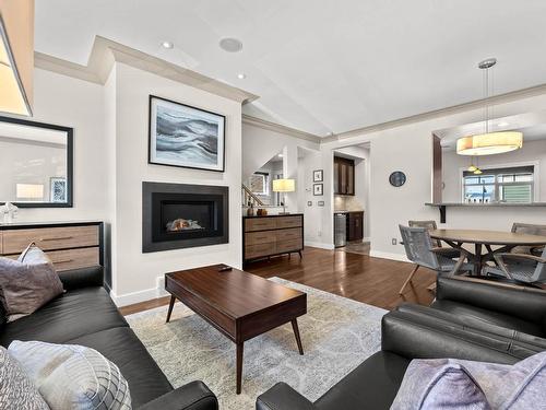 1-576 Nicola Street, Kamloops, BC - Indoor Photo Showing Living Room With Fireplace