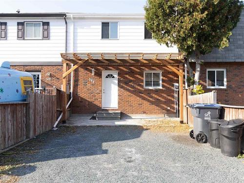 366 Wentworth Crescent, Thunder Bay, ON - Outdoor With Exterior