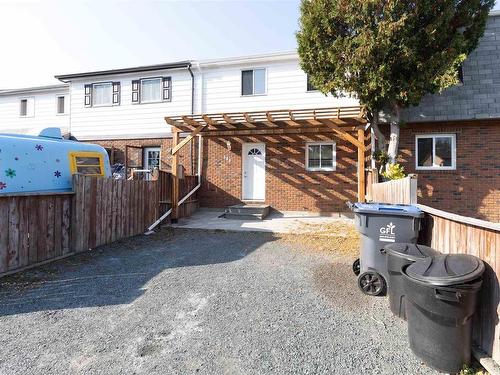 366 Wentworth Crescent, Thunder Bay, ON - Outdoor With Exterior